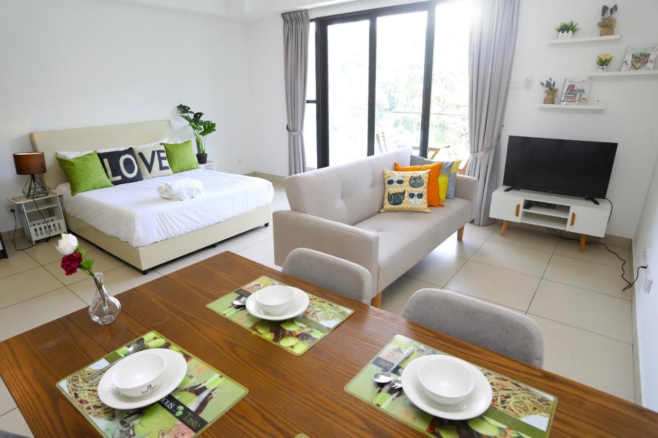 Lovely & Cozy Home @ Midills Genting Dataran Tinggi Genting Bagian luar foto
