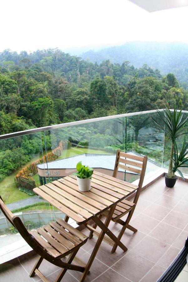 Lovely & Cozy Home @ Midills Genting Dataran Tinggi Genting Bagian luar foto