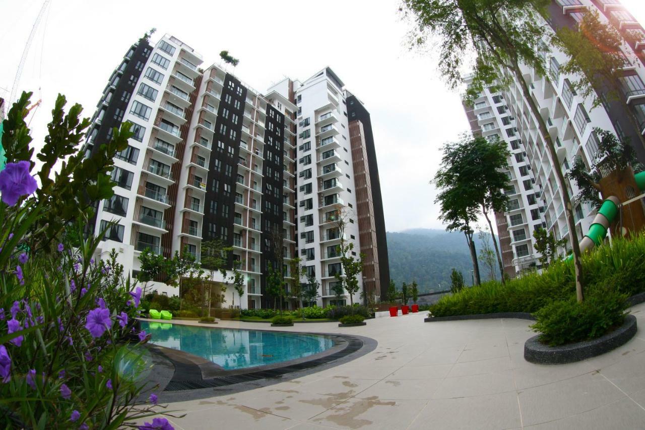 Lovely & Cozy Home @ Midills Genting Dataran Tinggi Genting Bagian luar foto